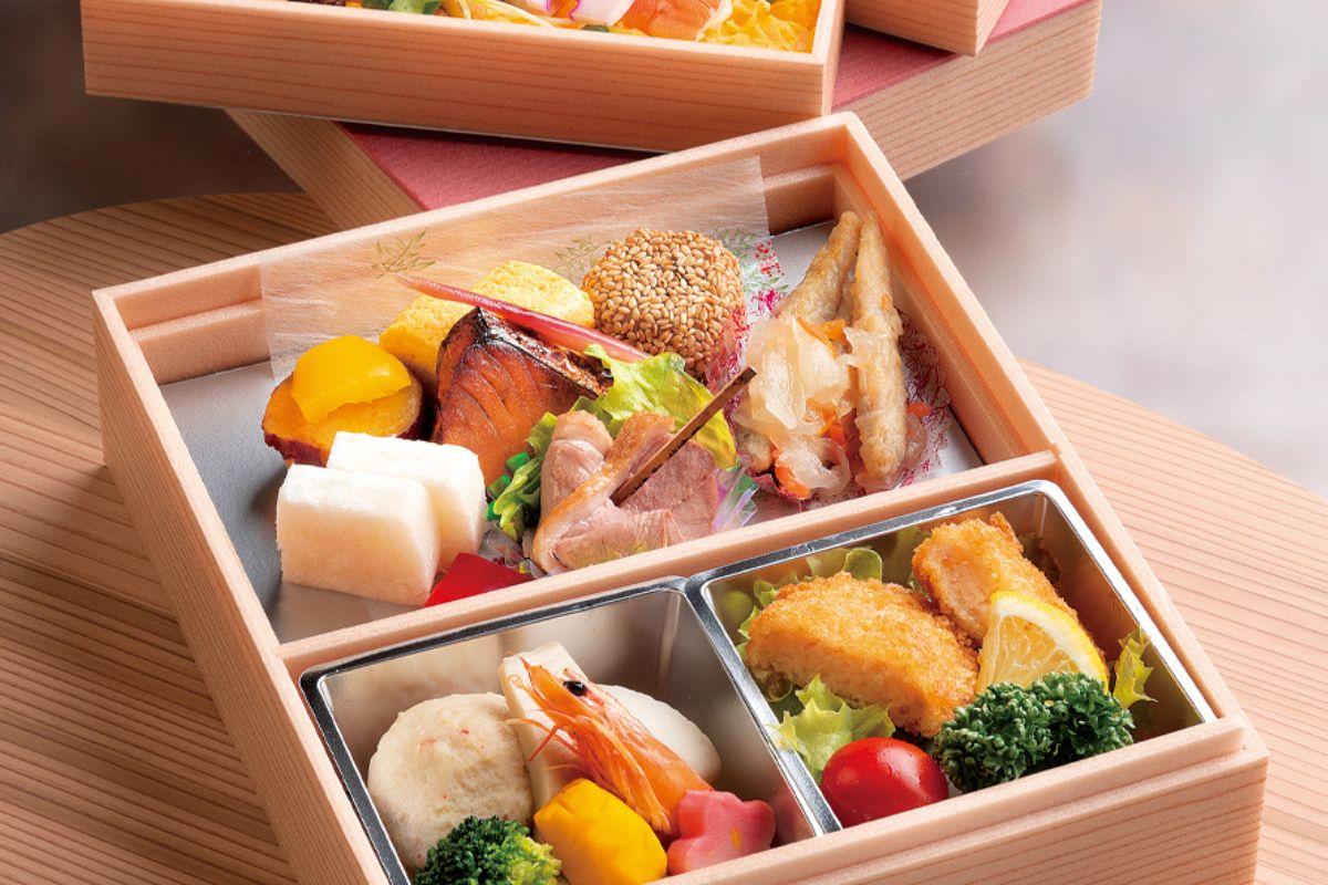 季節の極み弁当<br>4,000円