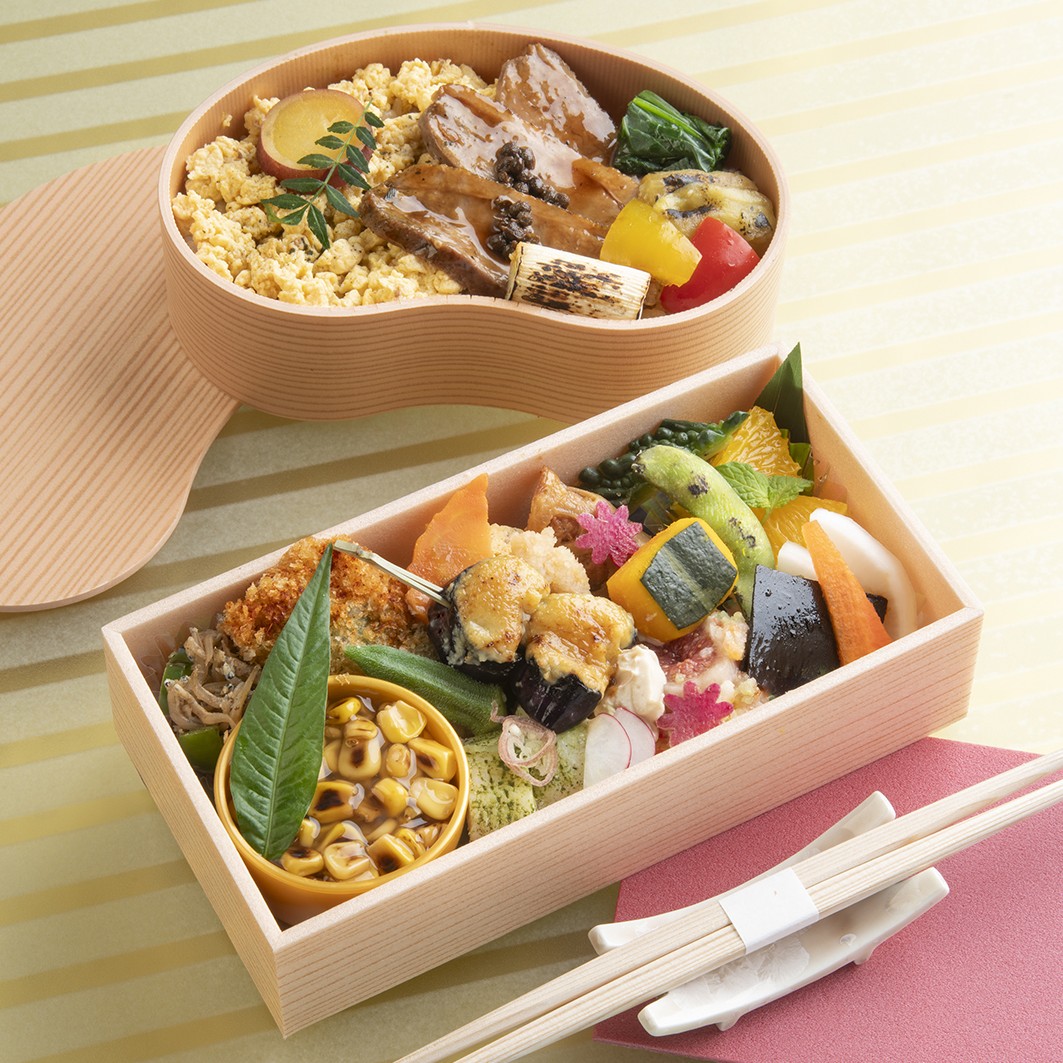 季節の極み弁当<br>4,400円